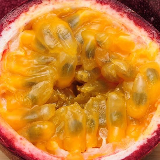 女人脸上有螨虫别担心，每晚抹点便宜小物，毛孔缩小提亮肤色