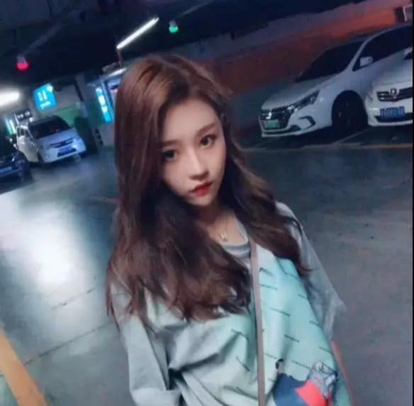 还在刷抖音看美女?给老婆买以下几款衣服，穿起来比网红还漂亮