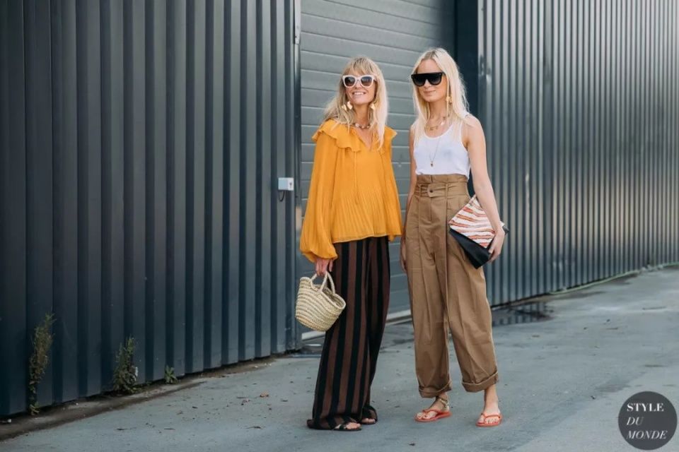 吊打阔腿裤,秒杀牛仔裤,这条裤子才是今秋最火!!!