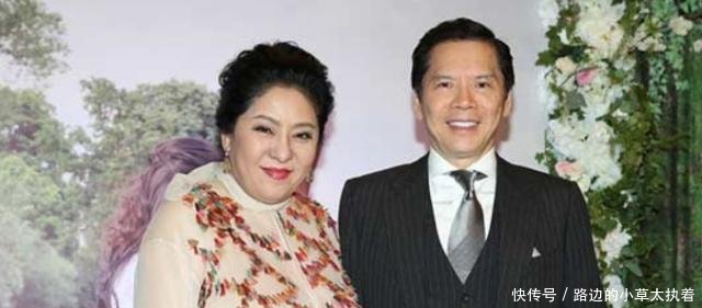 向华强70岁大寿，数年未露面的嘉宾却吓坏刘德华，向太更博道歉