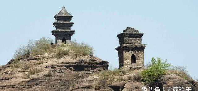 河北山峰上的神秘古塔，至今仍无法解释