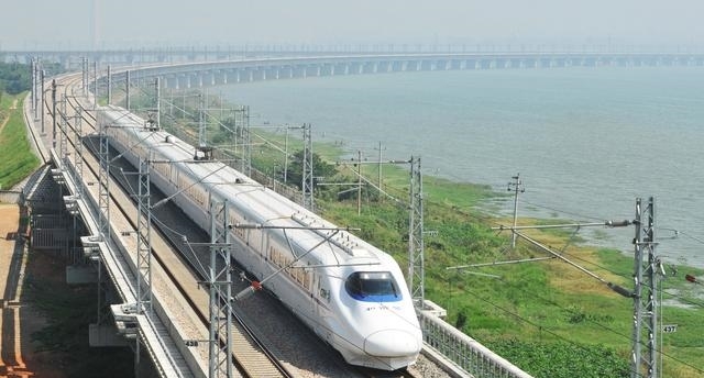 国家又一条“南北纵线”高铁规划，已确定经过湖北这3个城市！