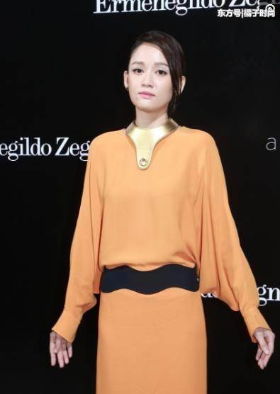 陈乔恩穿橘色长裙似大妈，造型一言难尽，网友：难怪输给了林心如