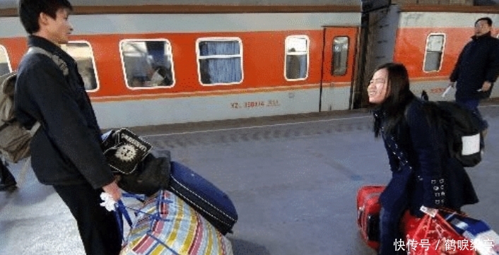  小时：为啥大家都宁愿花20小时坐火车，也不愿坐几个小时的高铁