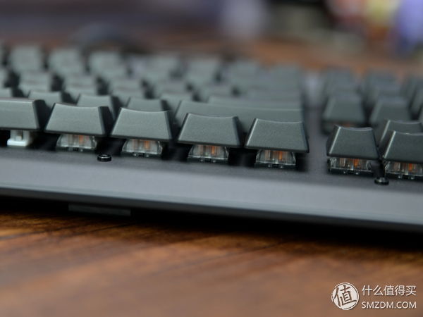 键盘脏了怎么办?拿去冲冲水!RAPOO 雷柏 V750防水背光机械键盘体验