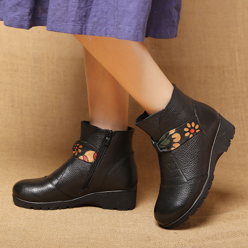 刚出新款女靴，一双比一双洋气，这才是18年流行的潮流，太迷人