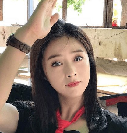 蒋欣怎么回复唐一菲