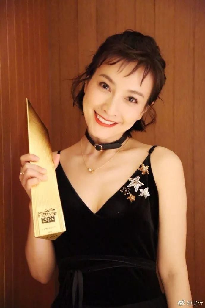 今年最火的发型，非他莫属