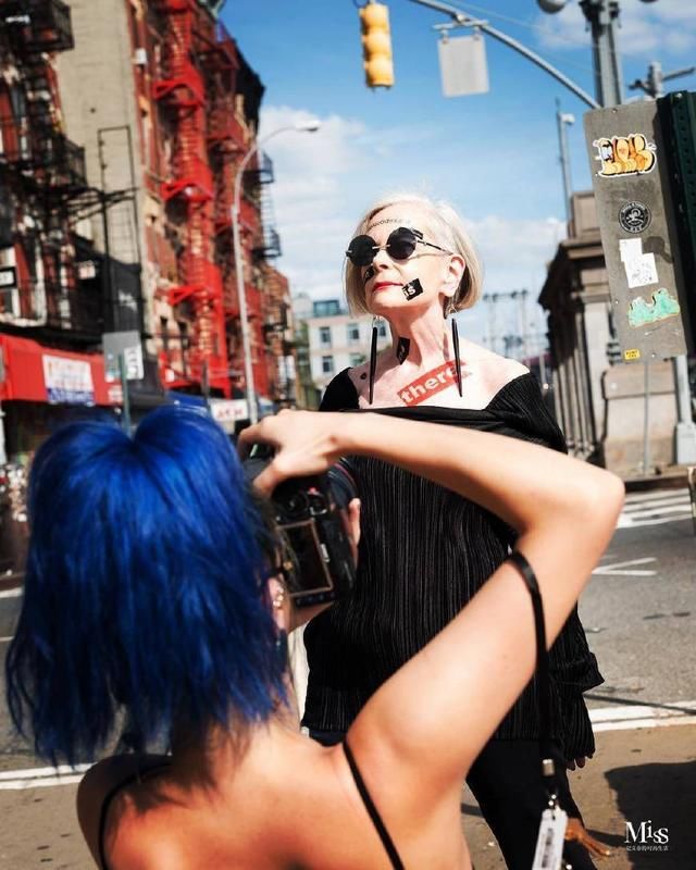 时尚榜样｜岁月并不是杀猪刀，90岁的她们依旧是铁打的时髦少女