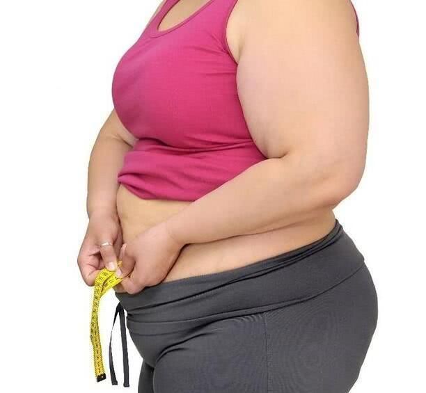 脂肪的“死对头”，水里撒一把，刮油不反弹，体重也降到2位数了