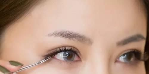 学昆凌“混血妆”,你也能遇到周董那样帅老公