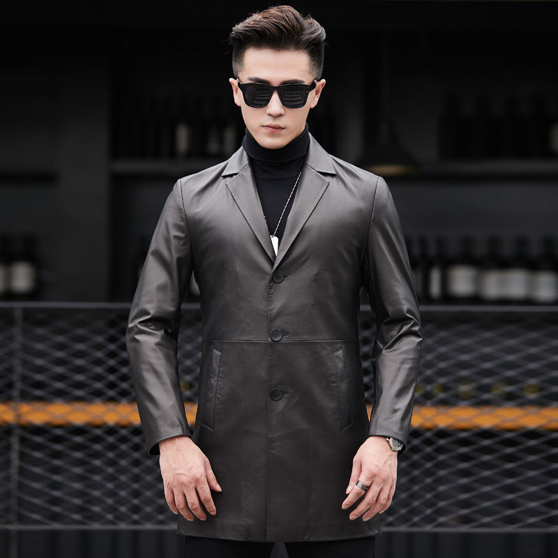 男人秋冬穿搭一臃肿就没了型，想穿得有型又舒服，首选真皮皮衣