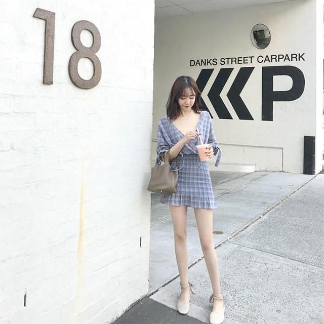 夏日里，怎么能没有一条迷人的连衣裙？