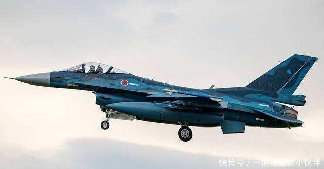 『逼近』俄图-95战略轰炸机逼近日本:警告一万次,不及派战略轰炸机去