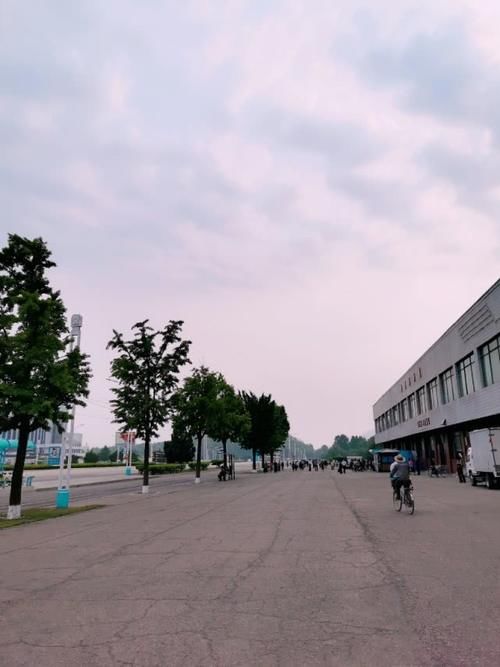 朝鲜印象：朝鲜人也玩游戏，女导游非常可爱