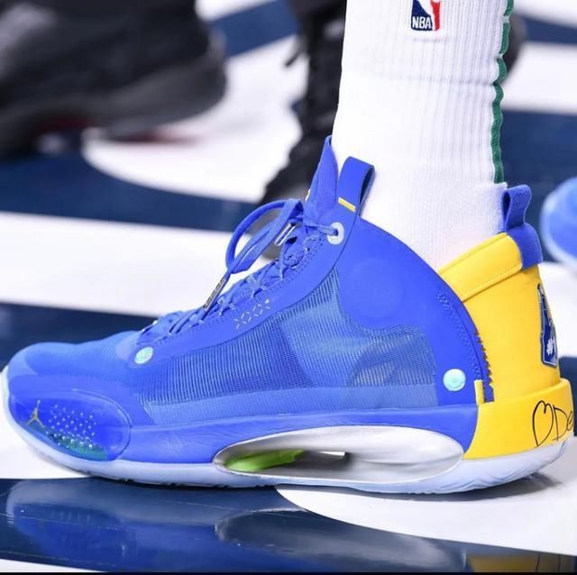  「球鞋」NBA球员上脚：塔图姆这赛季穿的球鞋，超多AJ34个人配色！
