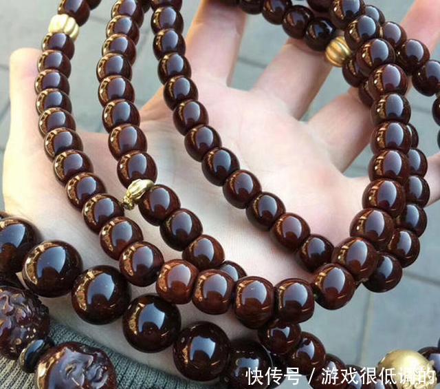 「手串」包浆最快的手串,非它莫属了!不服来战!