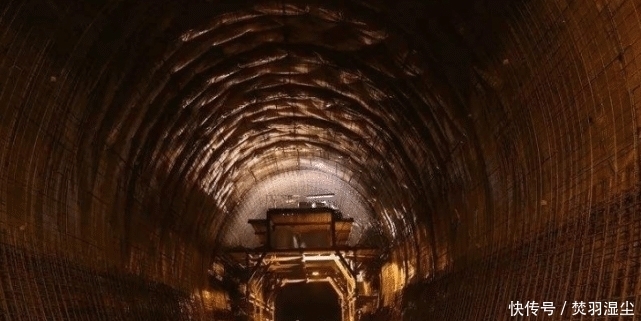  「当地」厉害！中国修建“最难挖”的隧道，并创下了当地的多个
