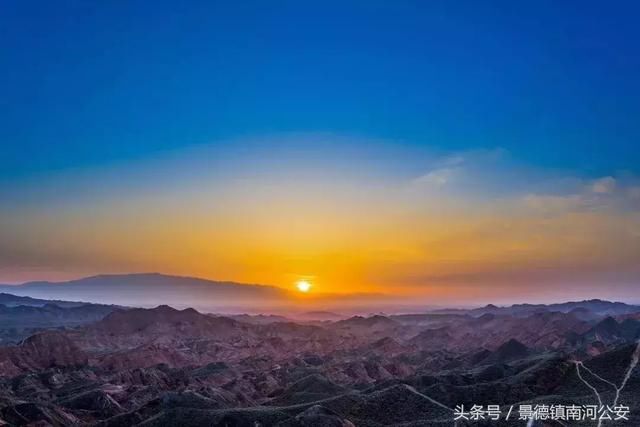 额济纳：中国最美的秋天！