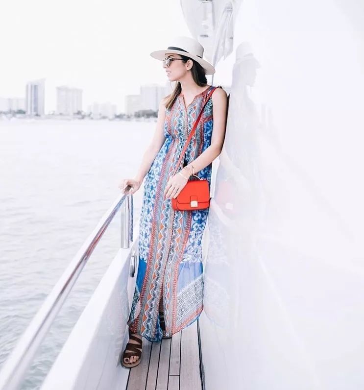 沈月的五五分身材还有救吗?看ins身高160的博主怎么解锁尴尬身材