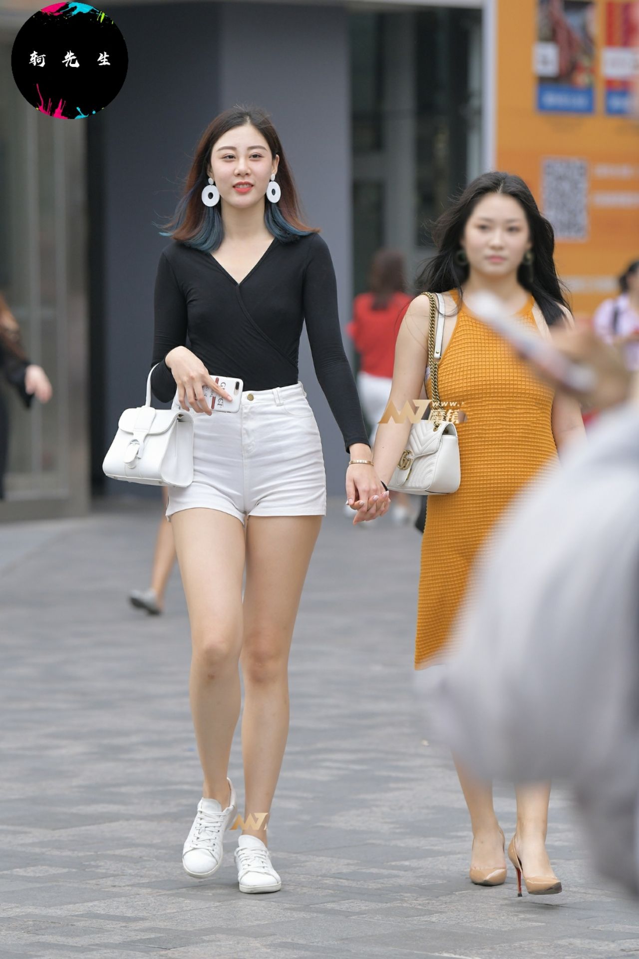 街拍“图四逆天美腿，图六重量级潜力股，图七御姐范”