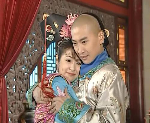 还珠：明明是晴儿的格格装，为什么最后却被紫薇“抢”了？