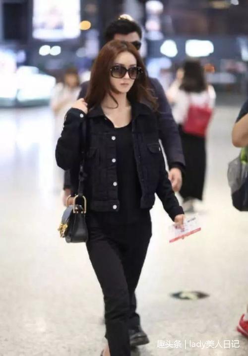 同是一身皮囊，为什么赵丽颖就这么美！看到镜子里的她就想踹两脚