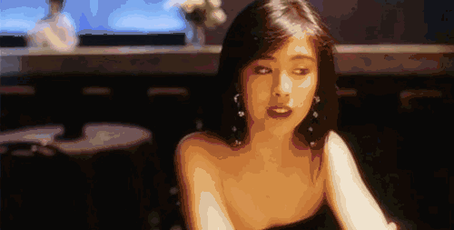 王祖贤从不修眉，邱淑贞最爱大红唇……被火爆抖音复古港风妆惊艳