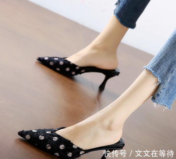 『看起来更』想变的迷人有韵味只差一双高跟鞋的距离!穿上它你就是优雅女王
