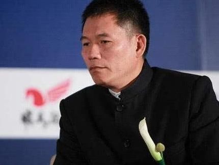 中国矿泉水霸主归来, 曾197亿卖身外资, 农夫山泉、怡宝强敌来袭