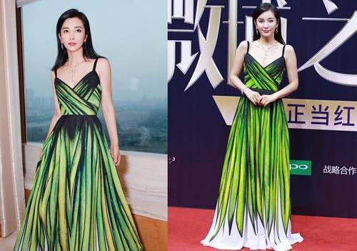李冰冰又美了！黄色连衣裙配尖头高跟，显年轻10岁不止！