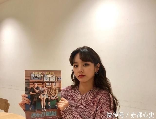 和惠利@Irene和惠利撞衫?女神的两种面貌,你更爱哪一种?