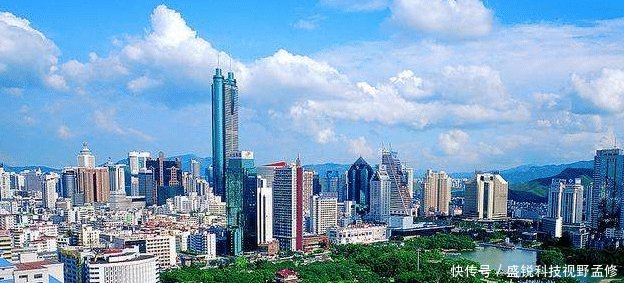 中国“最能成为下一个香港”的城市，一个深圳，最后一个却是它