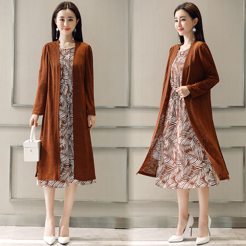 中秋新上了一波中高级“棉麻”秋裙，时尚美嫩，有一件就足够美了