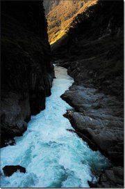 世界上最深的峡谷:就在中国,被称为“打开地球历史之门的锁孔”