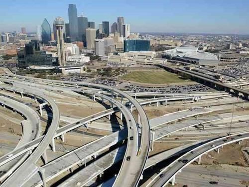  【欢迎语】世界最复杂立交桥，3D重庆都没它一半绕，走错口会开