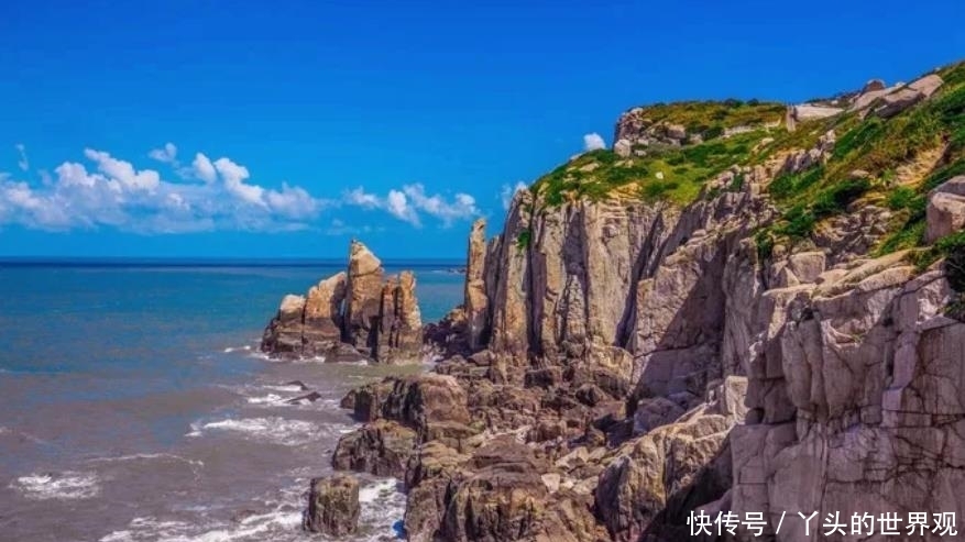 中国这家悬崖洞穴酒店,由防空洞改造而成,里面真的好美!