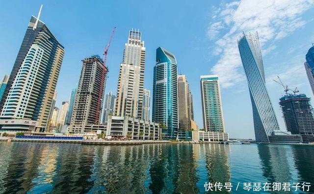 迪拜的“摩天楼”经济,正在告诉世人,不断兴建房地产没有好处