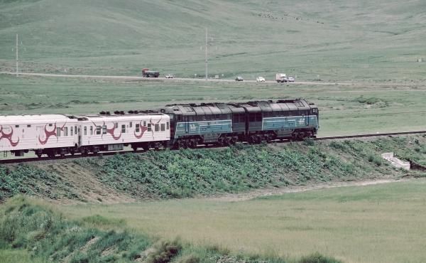 蒙古行纪 | 从二连到乌兰巴托,火车驶过国门