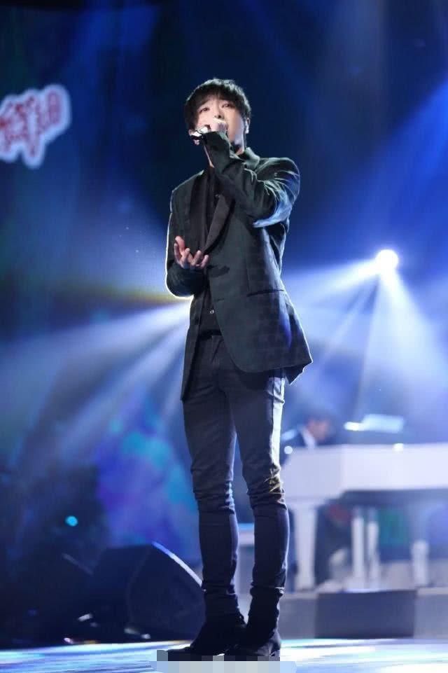 『花花』华晨宇曾经的她,还专门为她写歌,一个藏在心底的女孩儿