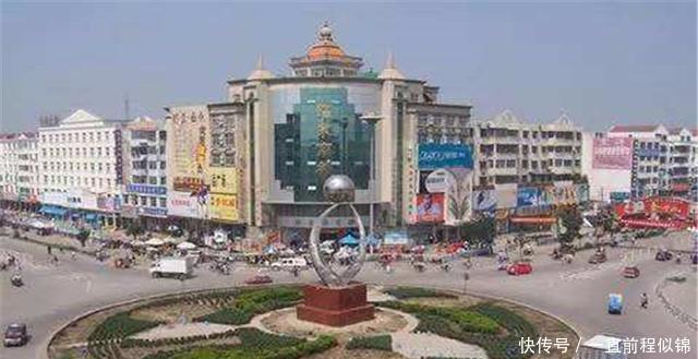  「我国」我国人口最多的县城，人口超230万，即将结束不通铁路的