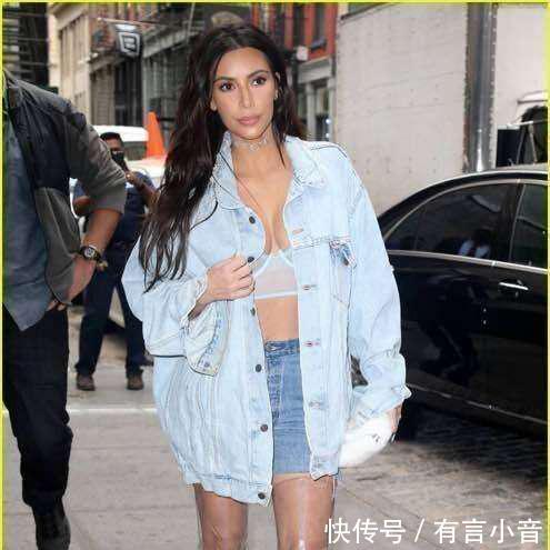 钟丽缇为赶时髦, 透明鞋里穿网袜, 邓文迪光着双脚轻松秒杀!