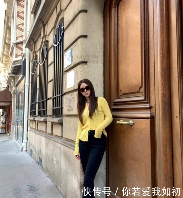 「女性来说」职场感的西服套装穿腻了?不如穿穿牛仔裤,优雅时髦感更浓