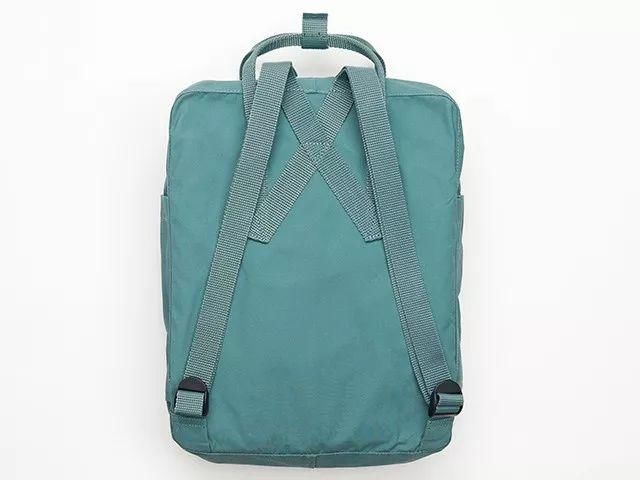 中秋国庆要出行?快来买这个风靡全球40年的双肩包，超轻、能装、