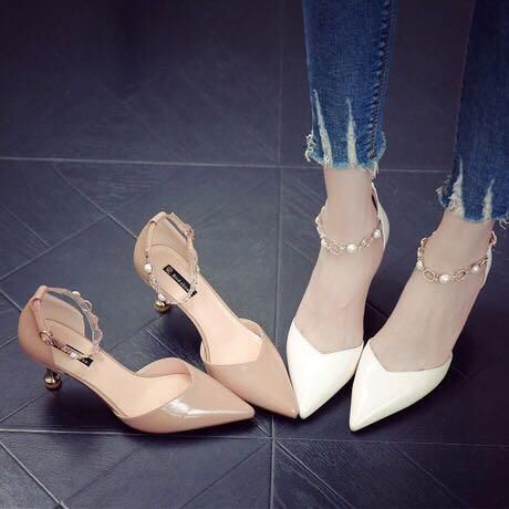 马上入秋了，凉鞋已经落伍了!新鲜出炉的“裸色”高跟，叫人垂涎