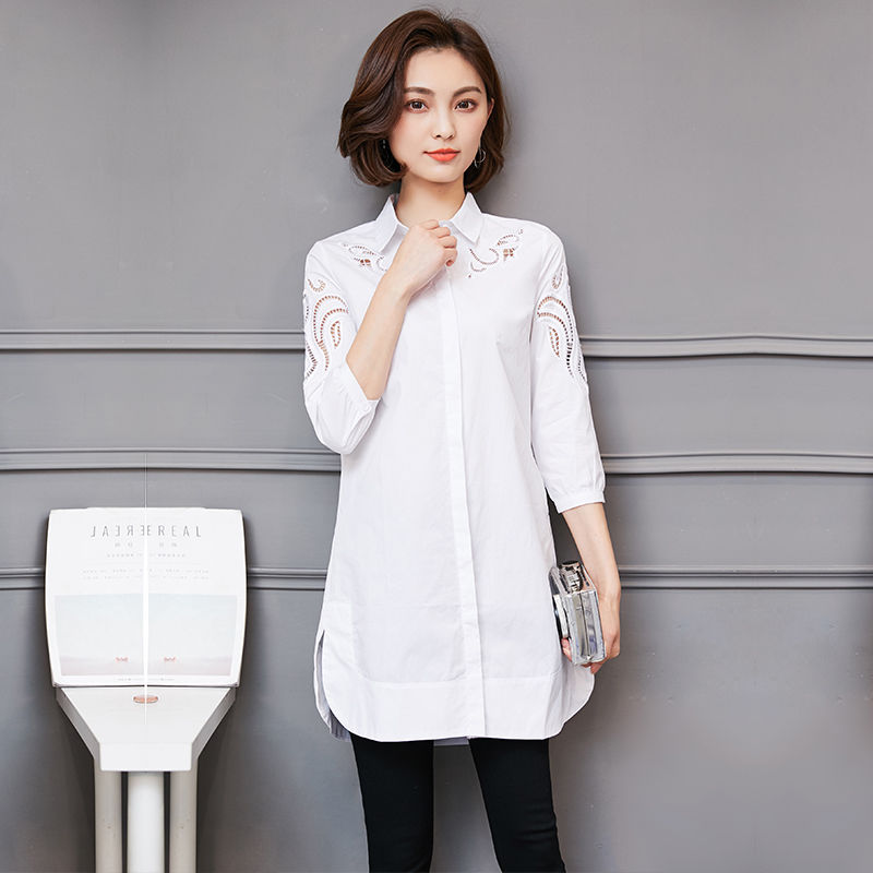 立秋早晚凉，70后老婆贼精，不穿连衣裙，穿着小衫配长裤，特美