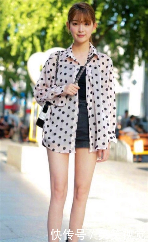 「仙女」街拍:羞涩可人的小姐姐,仙女气质十足,哪一位最美
