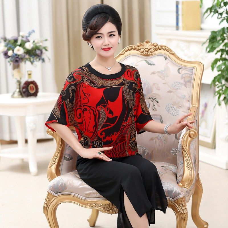 若你是60后女人，学学下图这样穿，才知道什么才是女人味