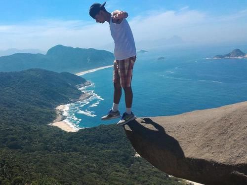 视觉错觉：10个产生神奇效果的地方，中国一处上榜