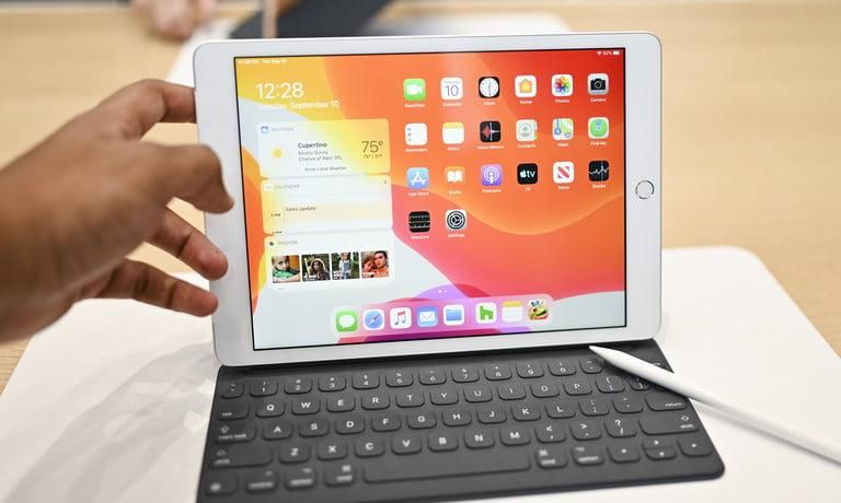  #指纹#下一款iPad Air可能具有屏幕内指纹传感器